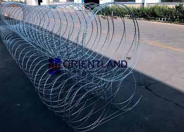 Rapid Development Concertina Coil Fencing / Triple Strand Prison Wire Fence